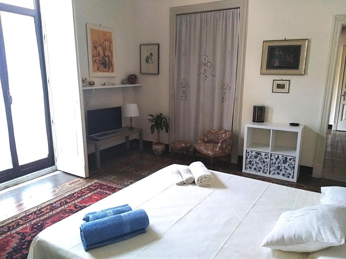 L'Oasi Di Sofia Appartamento Turistico Etnea Cavour Bellini CTA Eksteriør bilde